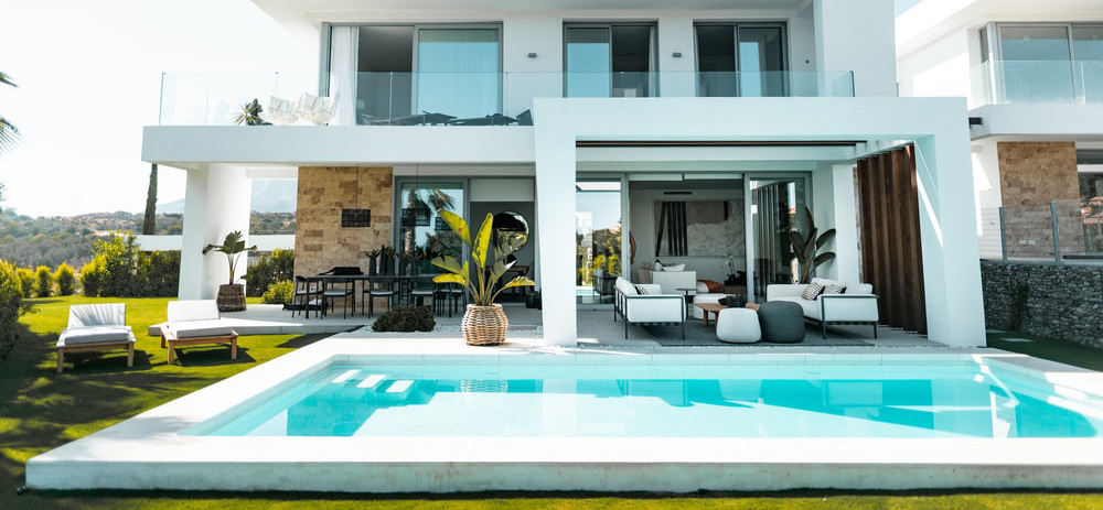 Swimming pool Maintenance